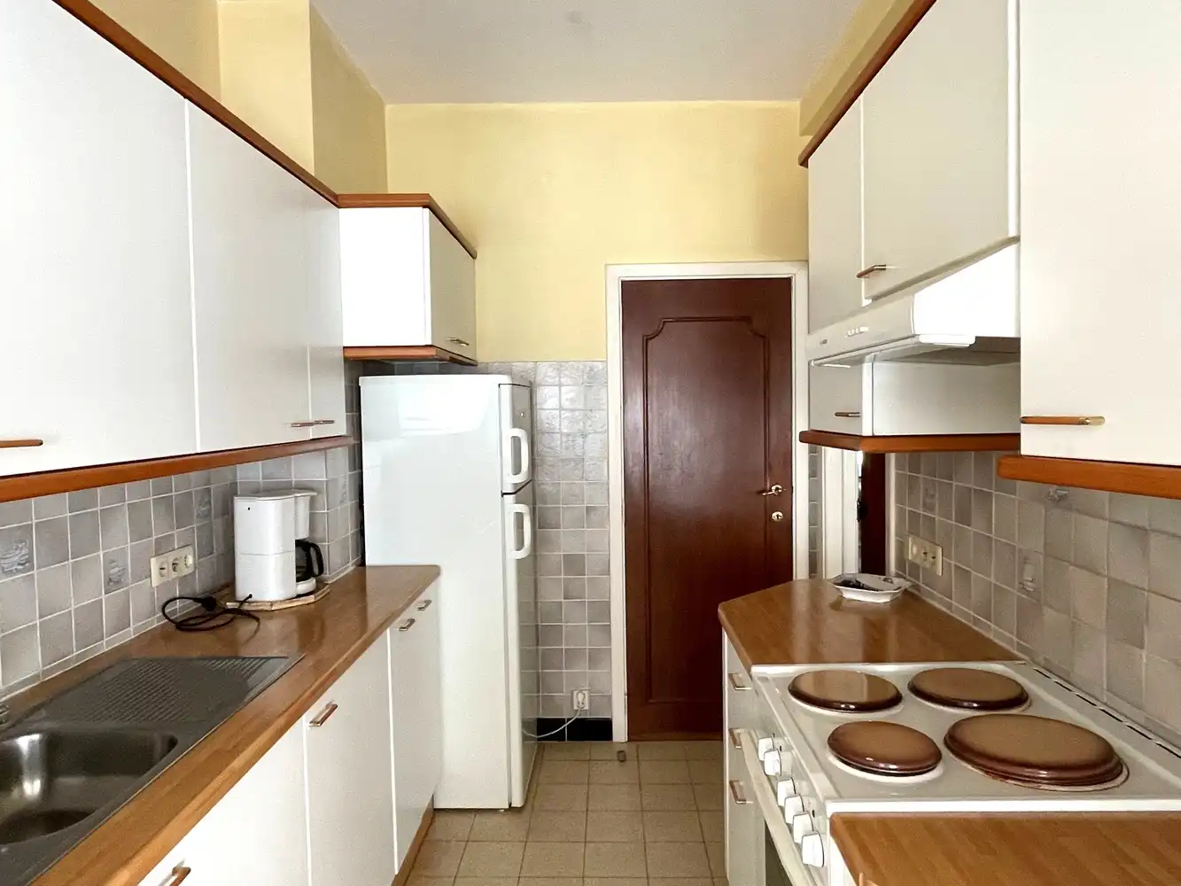 Ruime, solide gezinswoning met 4/5 slaapkamers en zonnige tuin in Koningslo foto 5