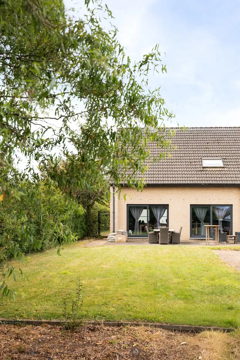 Ruime, karaktervolle gezinswoning met mooie tuin foto 25
