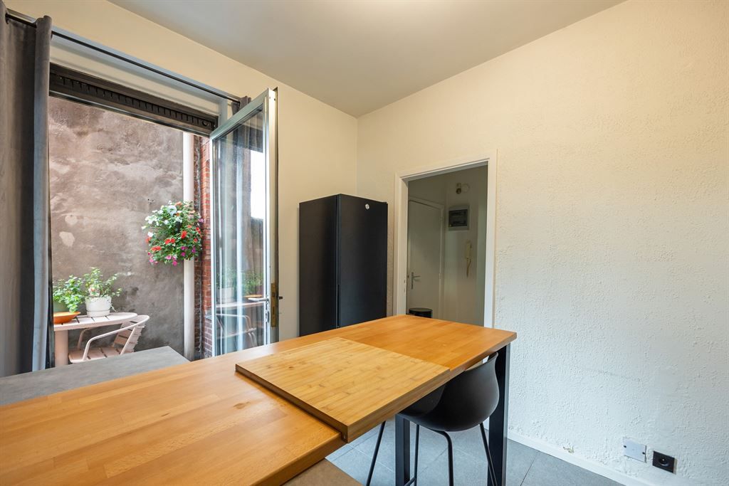 lichtrijk appartement met charme + terrasje  foto 8