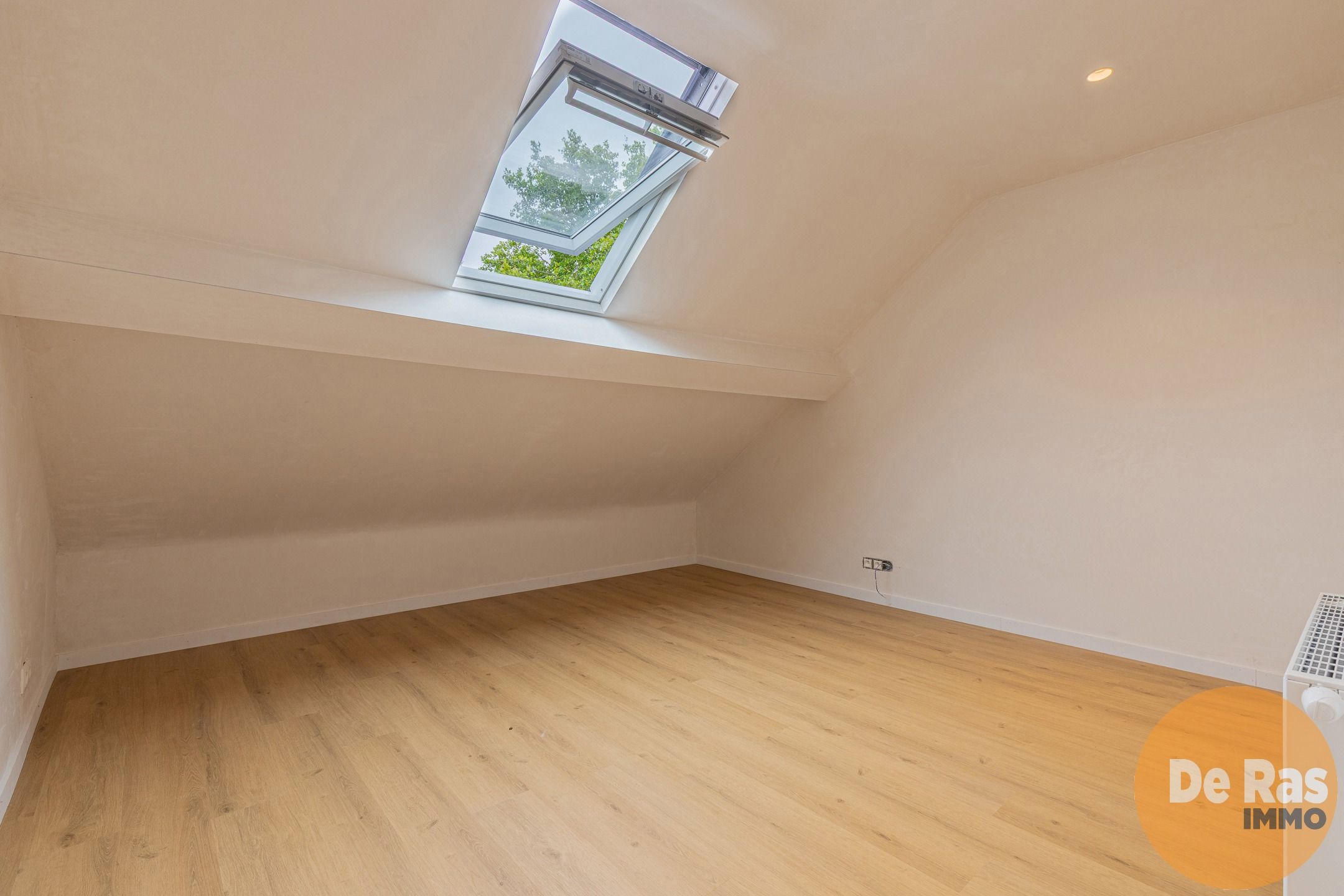 AALST - GERENOVEERDE GEZINSWONING MET TUINTJE foto 18