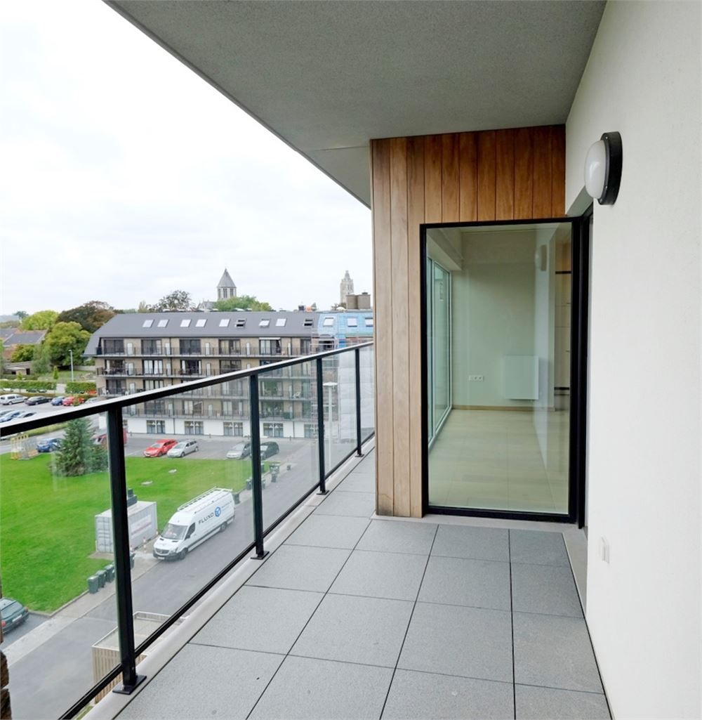 MODERNE ASSISENTIEWONING INCL. AUTOSTAANPLAATS foto 11