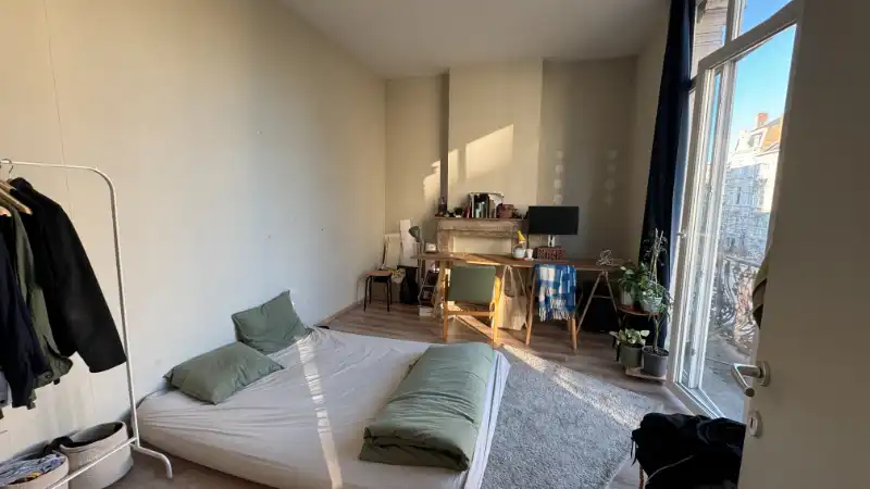 Karaktervol opbrengsteigendom op AAA-locatie aan het Sint-Pietersstation foto 8