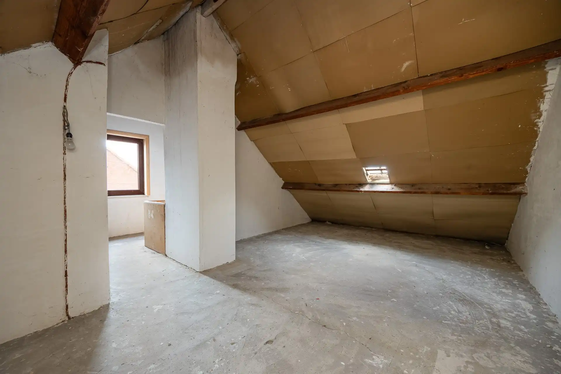 Uitstekend gelegen renovatiewoning nabij de dorpskern foto 11