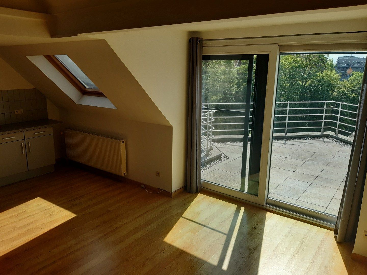 Tof dakappartement met aangenaam zonneterras. foto 5