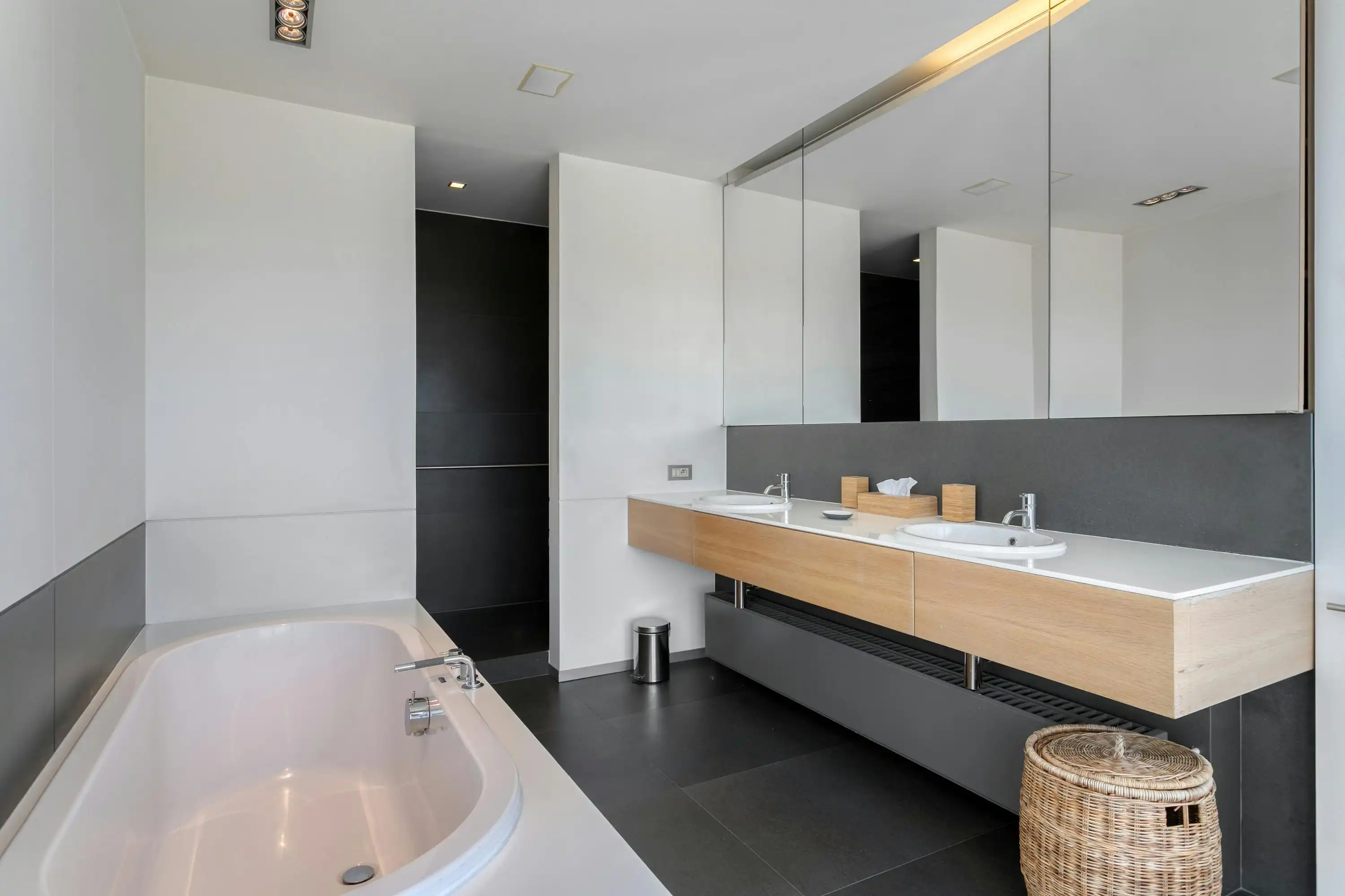 Luxueus penthouse appartement (215m² + 120m² terras) te Brugge  foto 19
