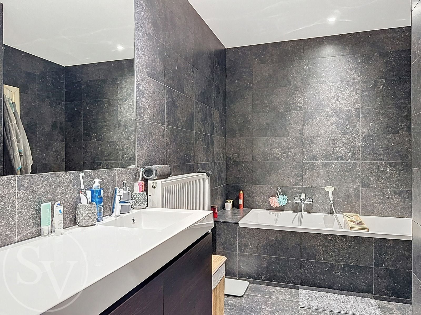 Duplex appartement met 2 slaapkamers. foto 11