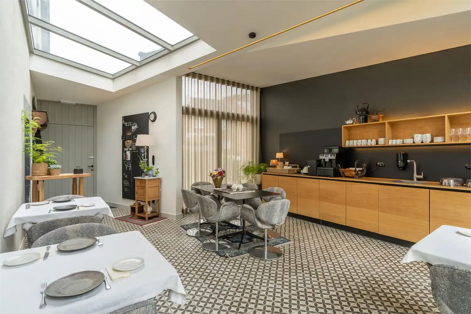 Prachtig gerenoveerde monumentale watermolen foto 14