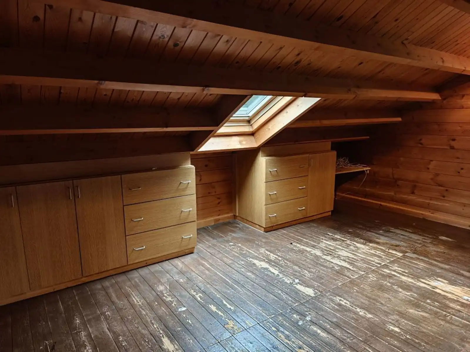 Zeer ruime rustig gelegen chalet foto 13