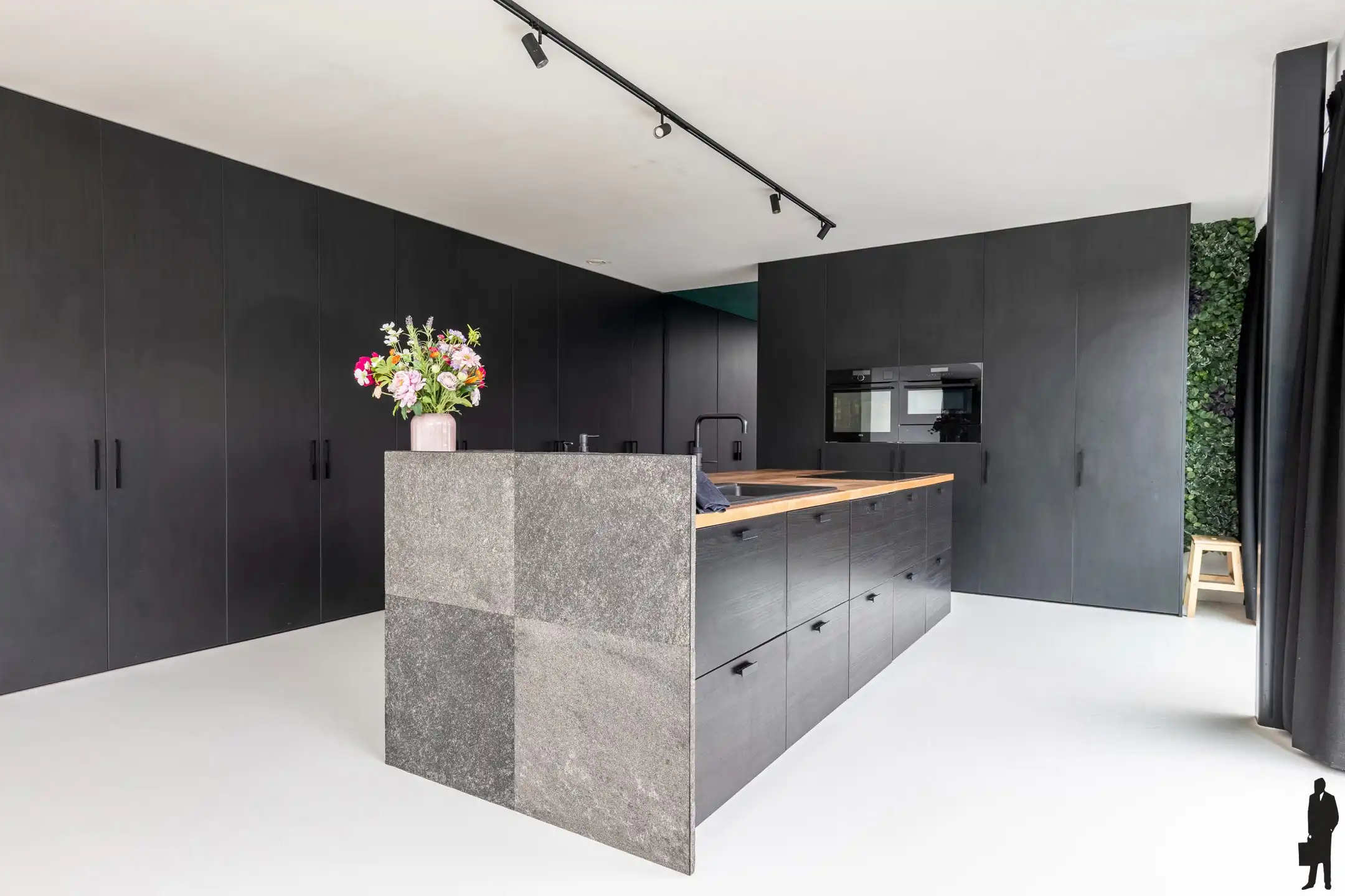 Exclusieve halfopen bebouwing met uitzonderlijke woonoppervlakte foto 5