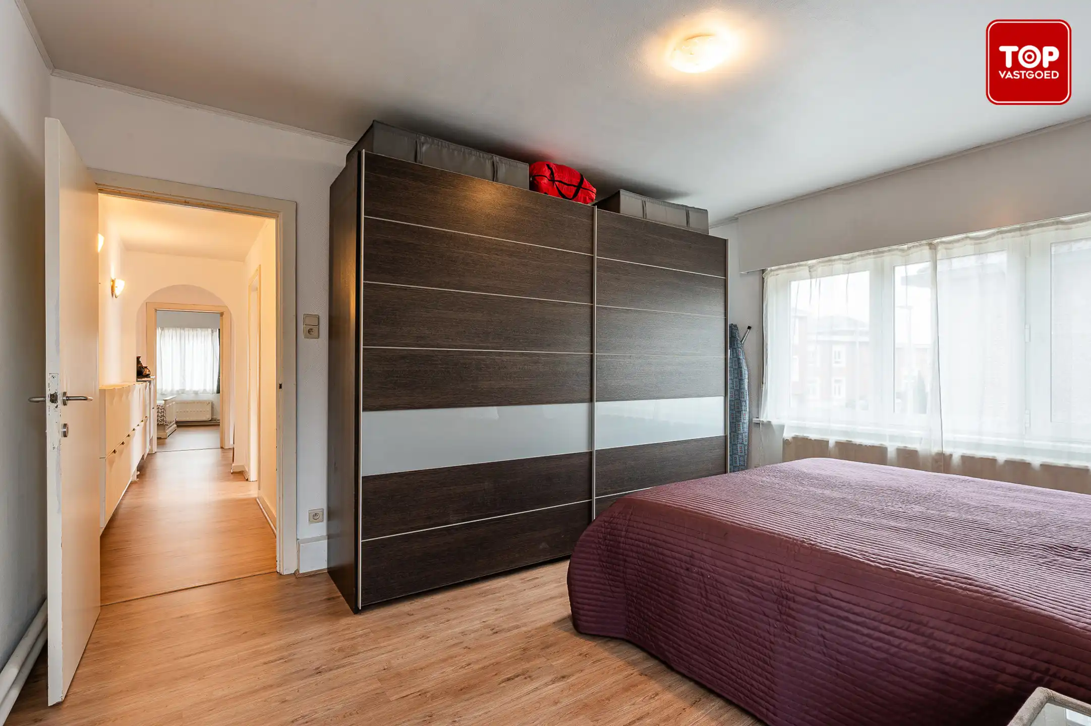 Instapklare woning met 4 slaapkamers en tuin in het hart van Sleidinge foto 19