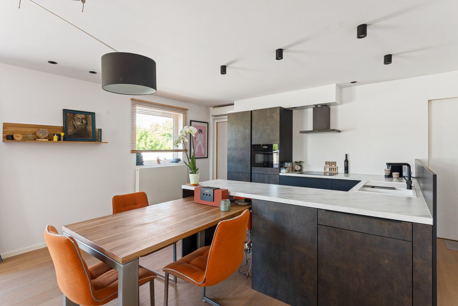 Modern lichtrijk appartement met prachtig terras te Edegem foto 7