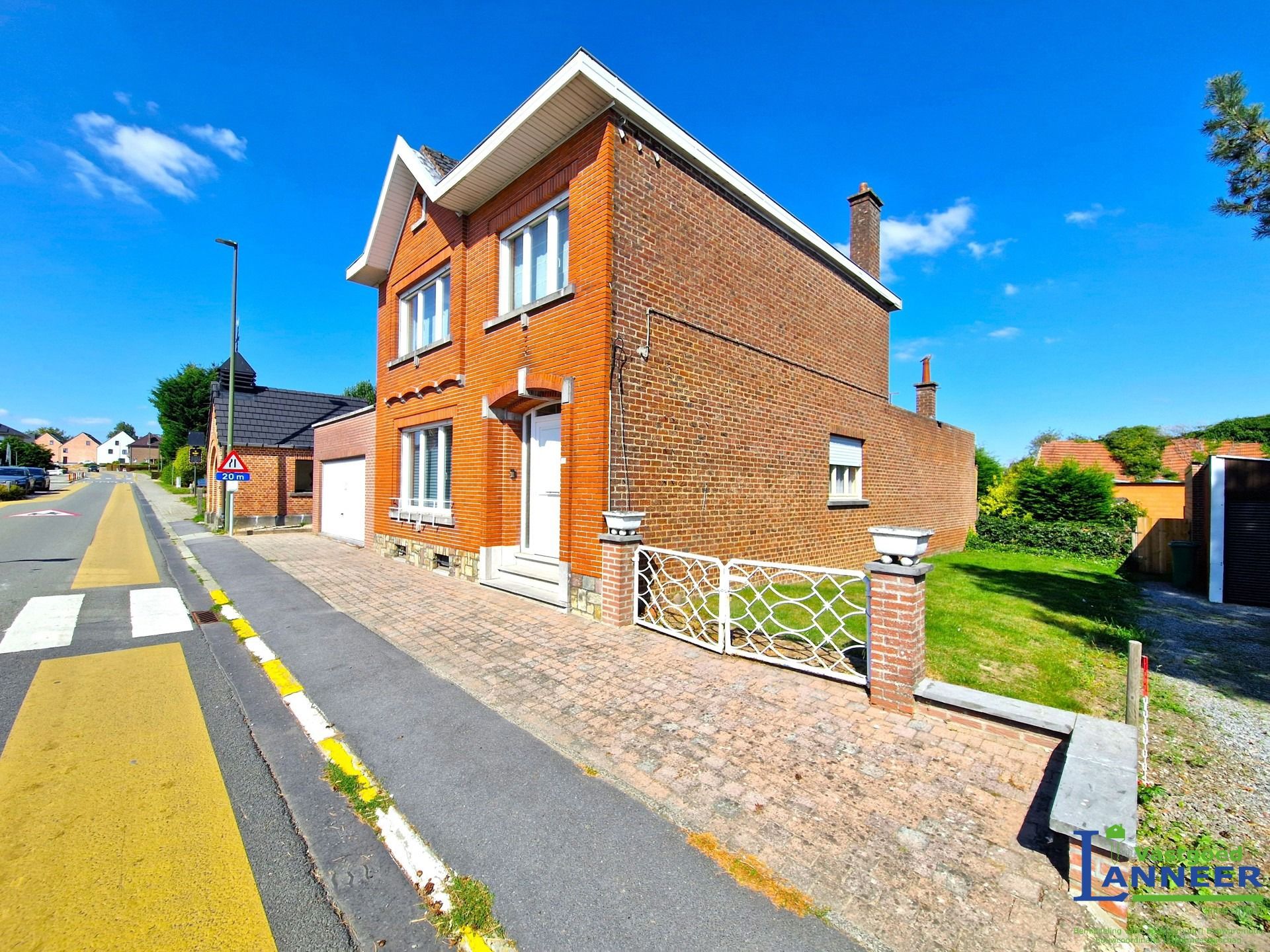 Ruime woning met 3 slaapkamers en garage nabij het centrum foto 19