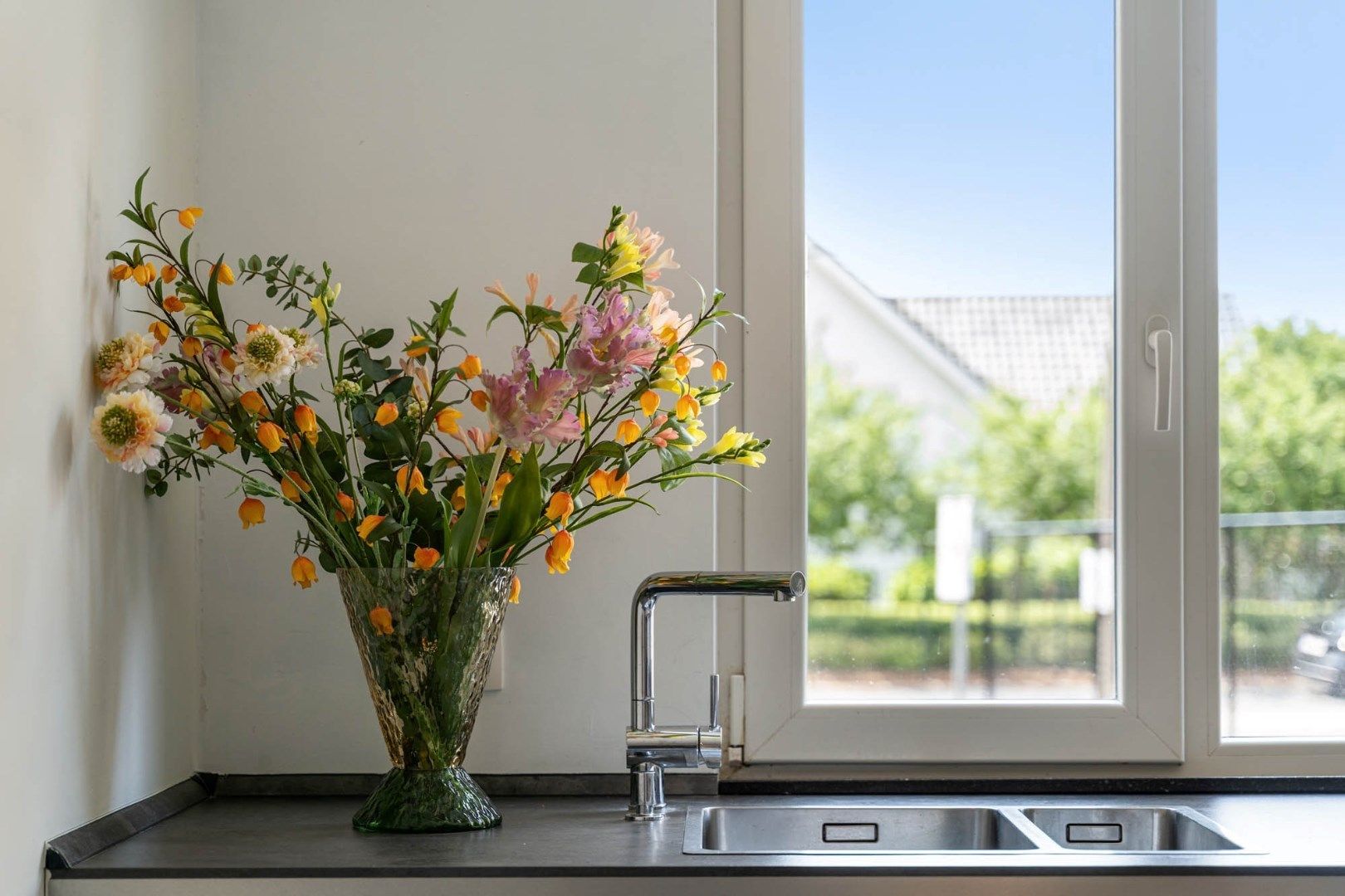 Stijlvol gerenoveerde gezinswoning op een perceel van 5a65ca te Geistingen, een gehucht van Kinrooi!  foto 17