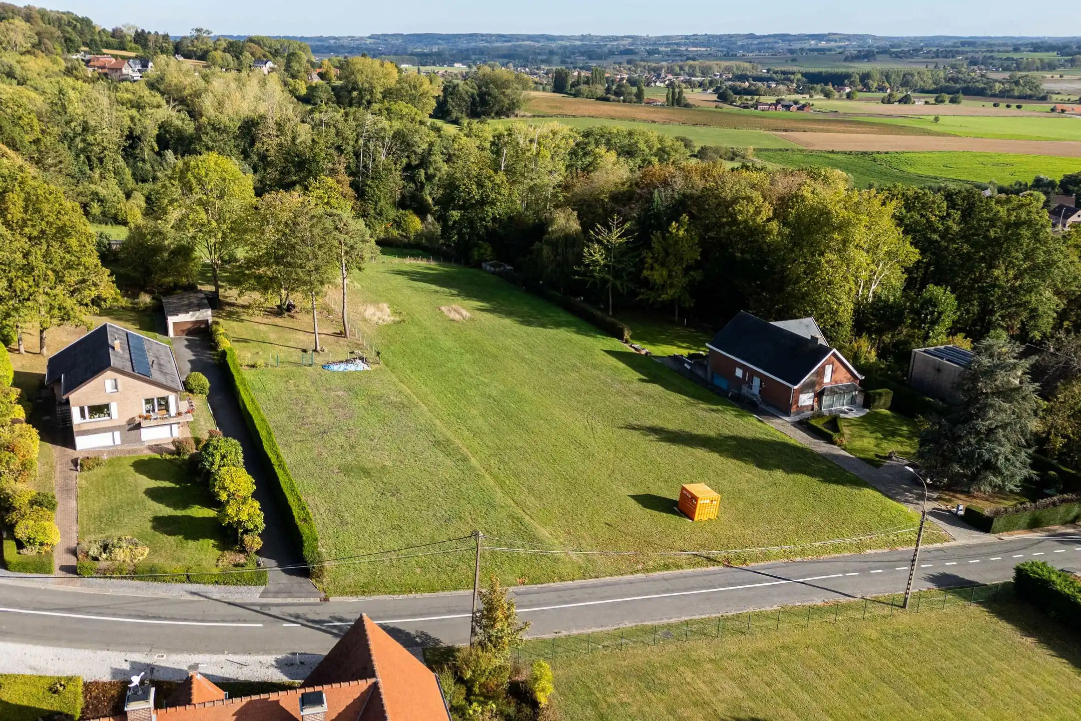 Bouwgrond van 2.061 m² nabij het Kluisbos met weids uitzicht foto 2
