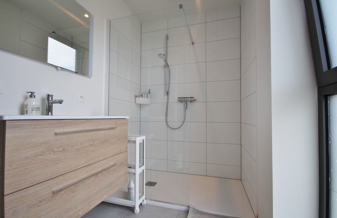 Nieuwbouw appartement met autostaanplaats en kelder! foto 10