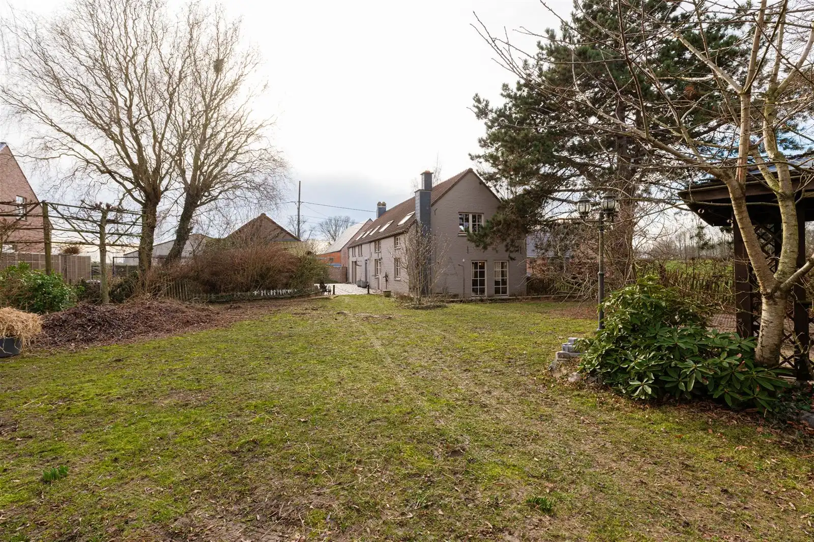 Fermette met bijgebouw, tuin en weide op 26are90 foto 29