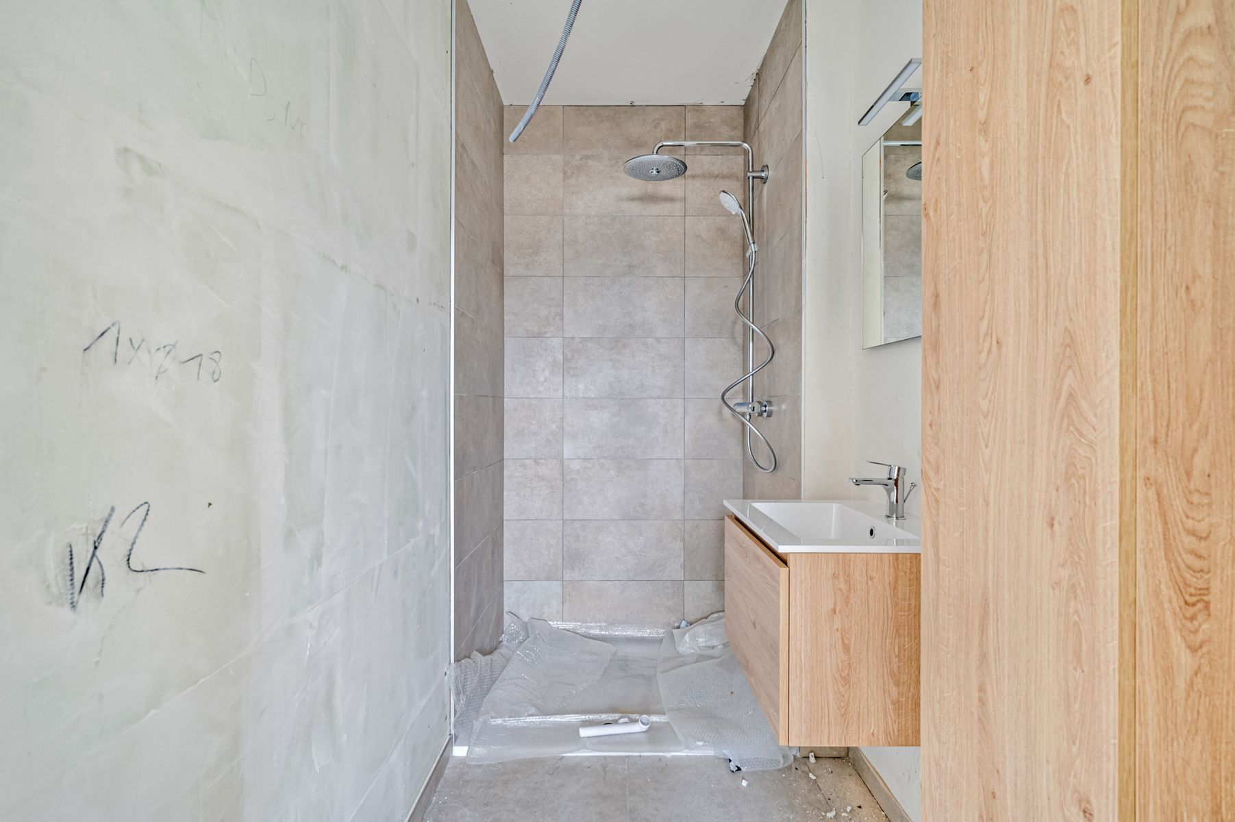 Nieuwbouwappartement met 1 slpk + terras foto 6