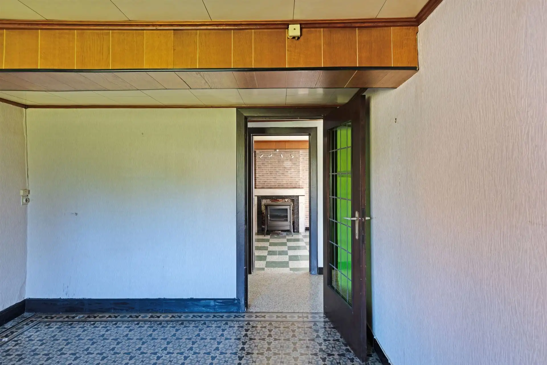 Te renoveren boerderij op ruim perceel in Kluisbergen foto 9