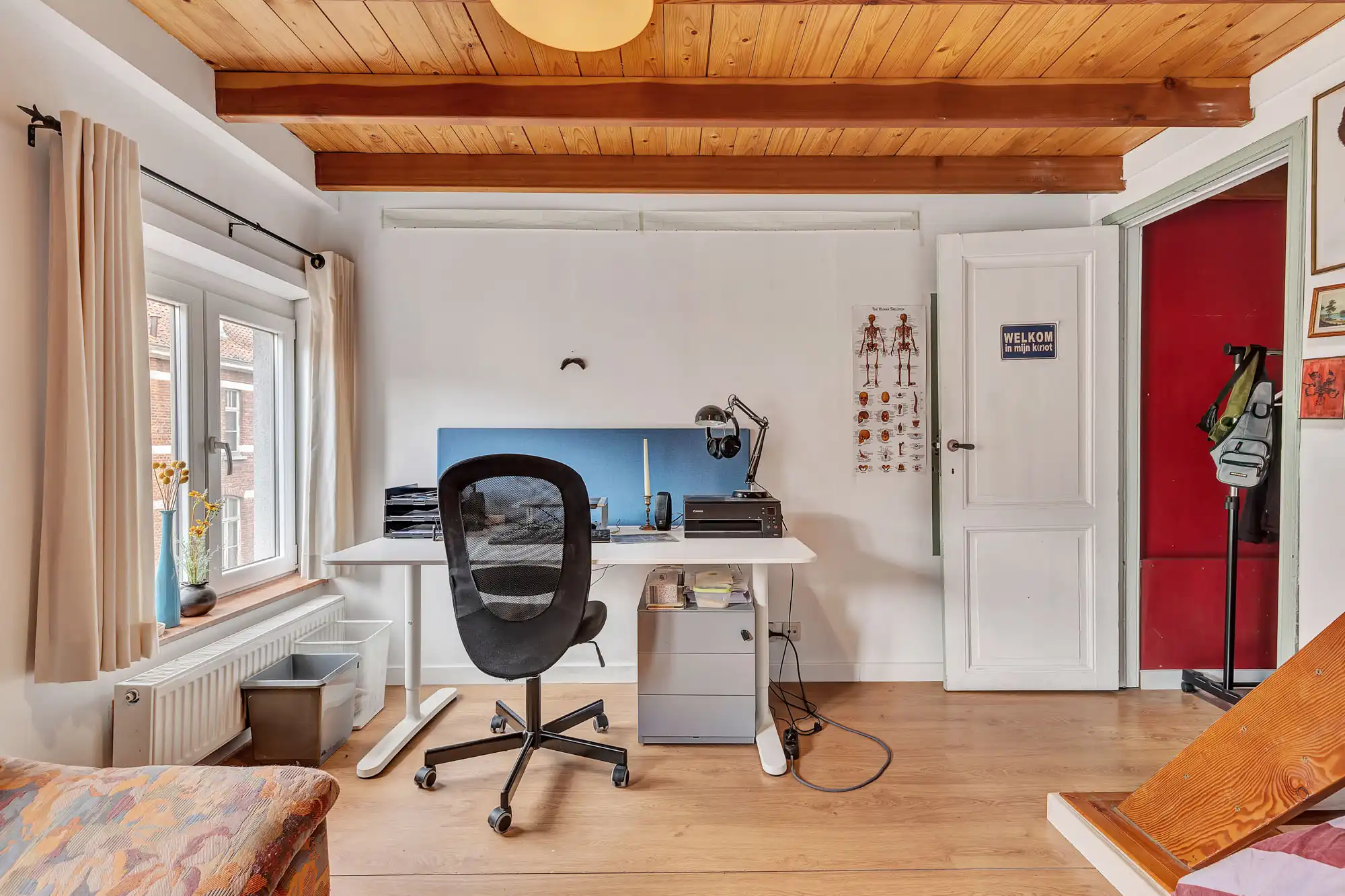 Instapklare rijwoning met 4 slpks, 2 badkamers en terras foto 15