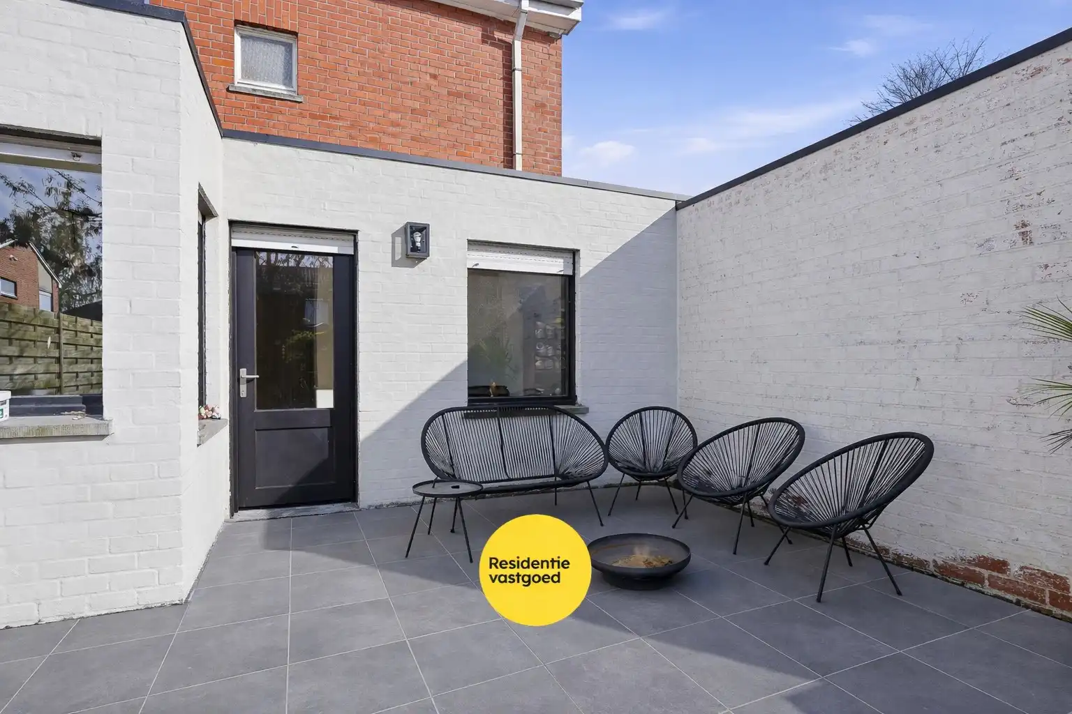 Halfopen bebouwing in een rustige woonwijk te Loppem foto 23