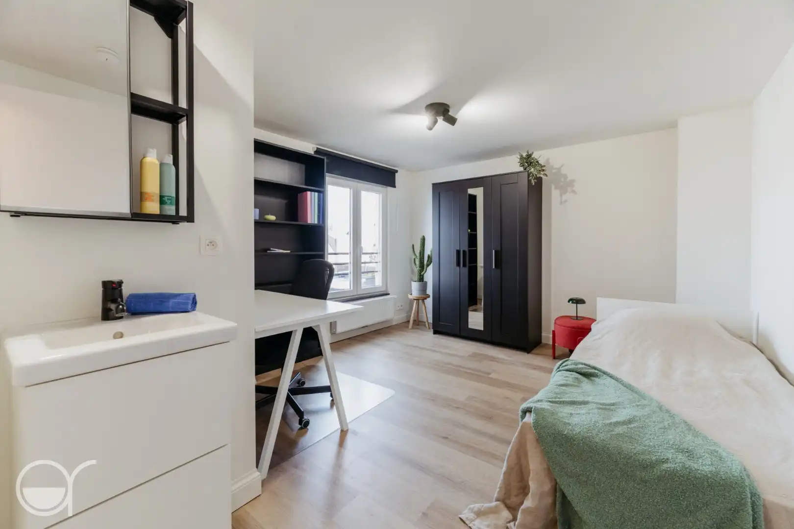 Volledig gerenoveerde studentenwoning op toplocatie in Gent. foto 25
