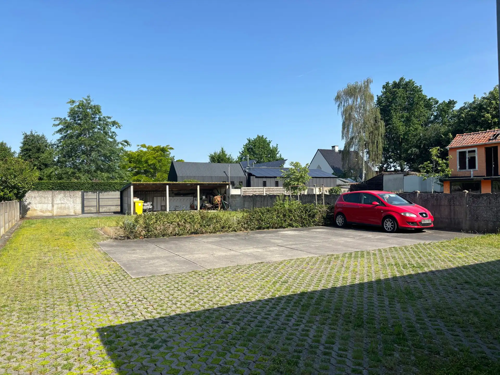 Handelspand/kantoor/toonzaal nabij centrum Noorderwijk foto 9