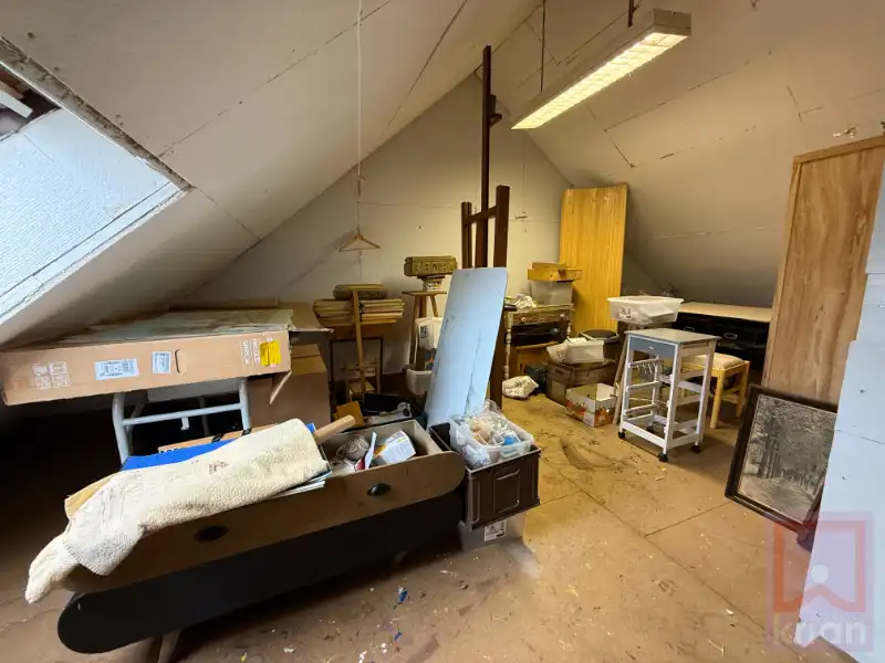Ruime gelijkvloerse woning met 3 slaapkamers, zolderverdieping en garage op 1.340 m² foto 19