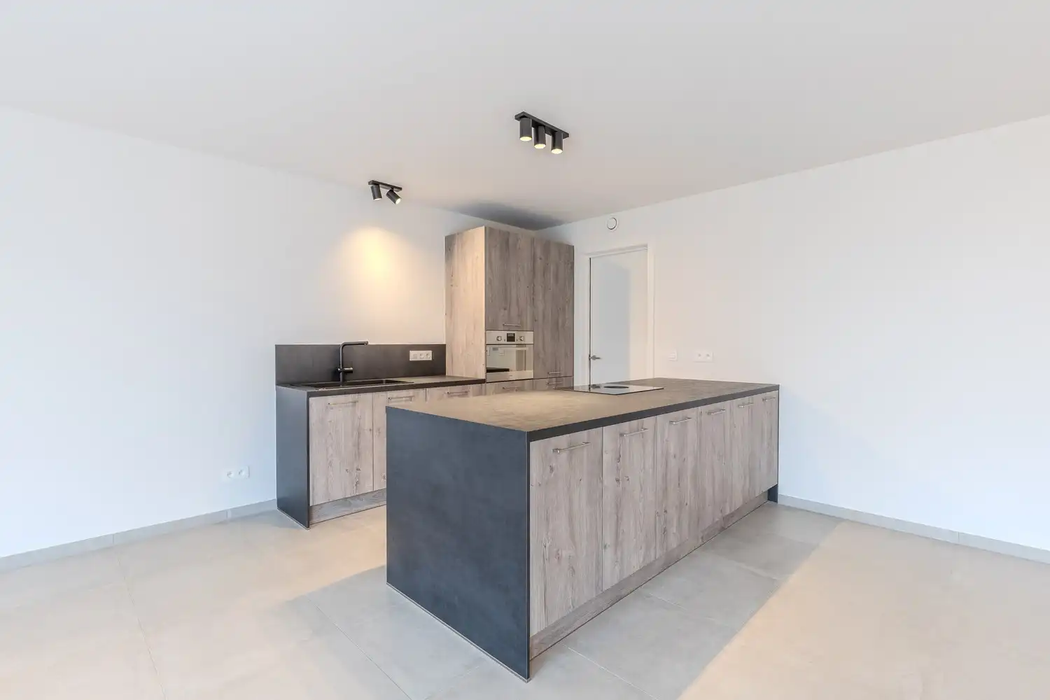 Instapklaar nieuwbouwappartement te huur in Opgrimbie (Maasmechelen) foto 8