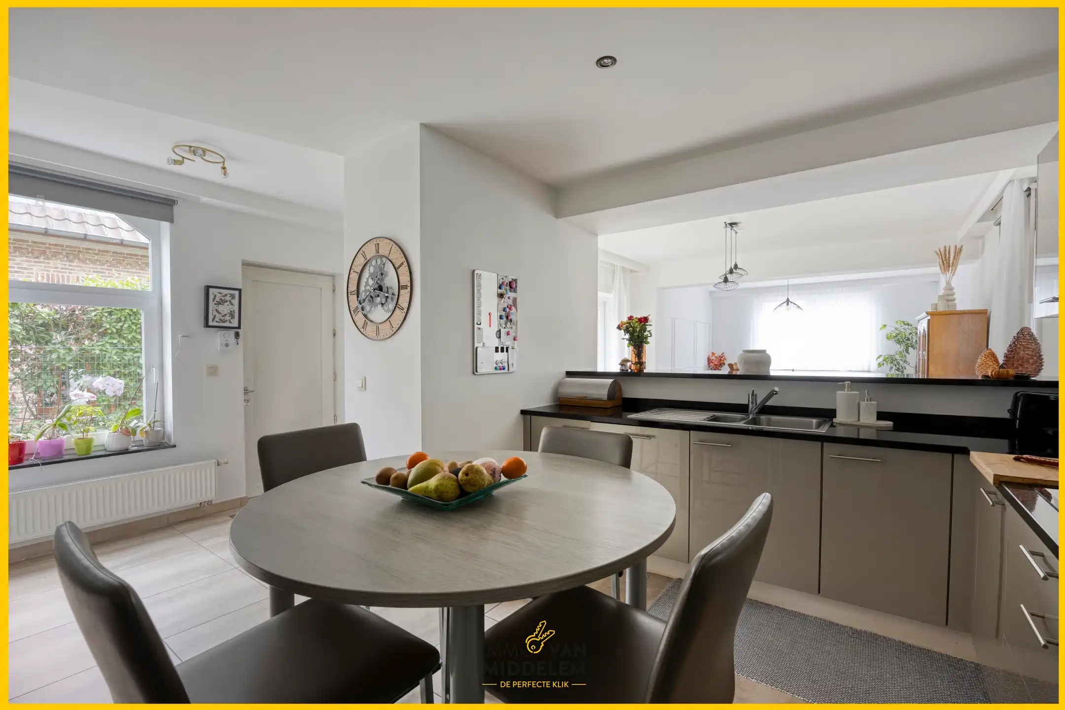 INSTAPKLARE WONING MET 3 KAMERS, TERRAS, TUIN EN GARAGE foto 10