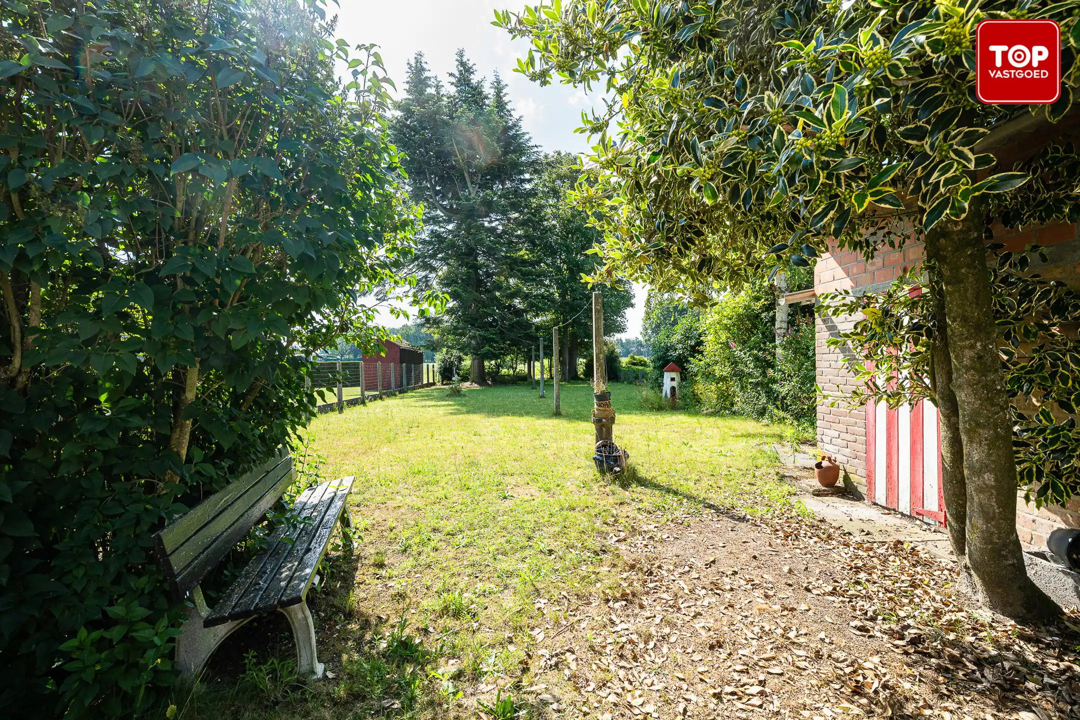 Te renoveren woning met prachtige, zonnige tuin foto 20