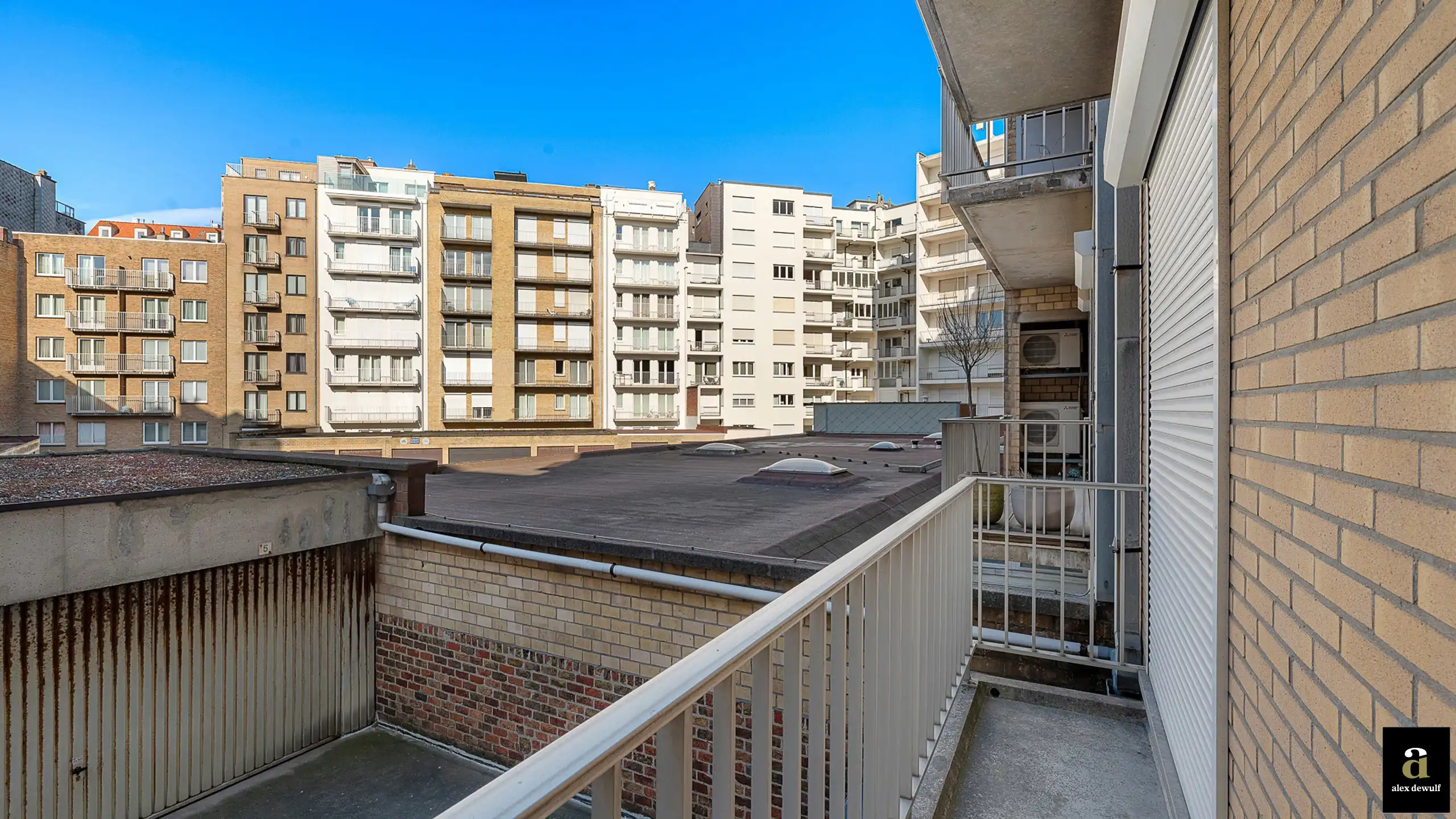 Goed gelegen appartement met zij zeezicht [Zwaluwenlaan]. foto 19