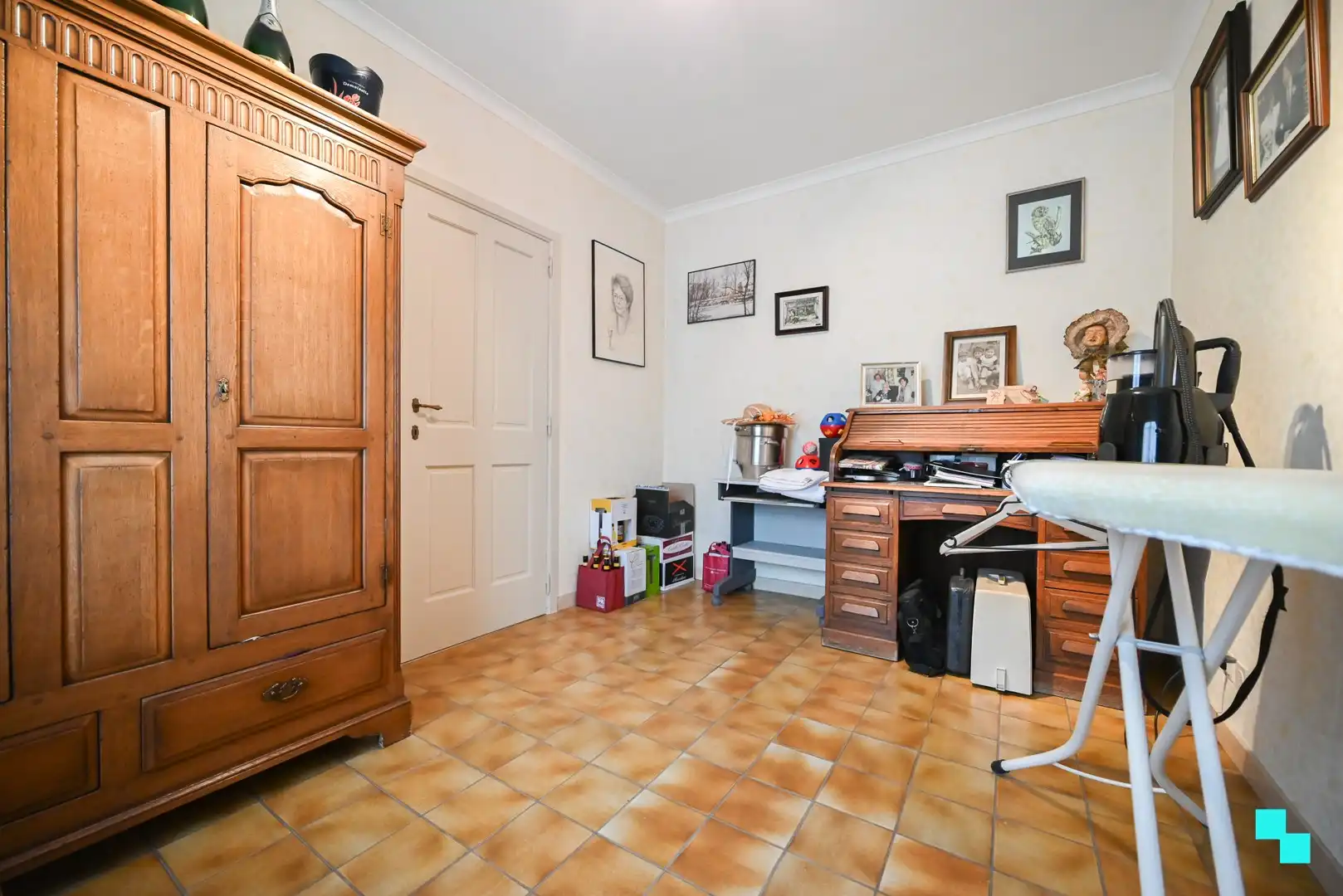 Ruime eengezinswoning in doodlopende straat te Becelaeres hof, Izegem foto 5