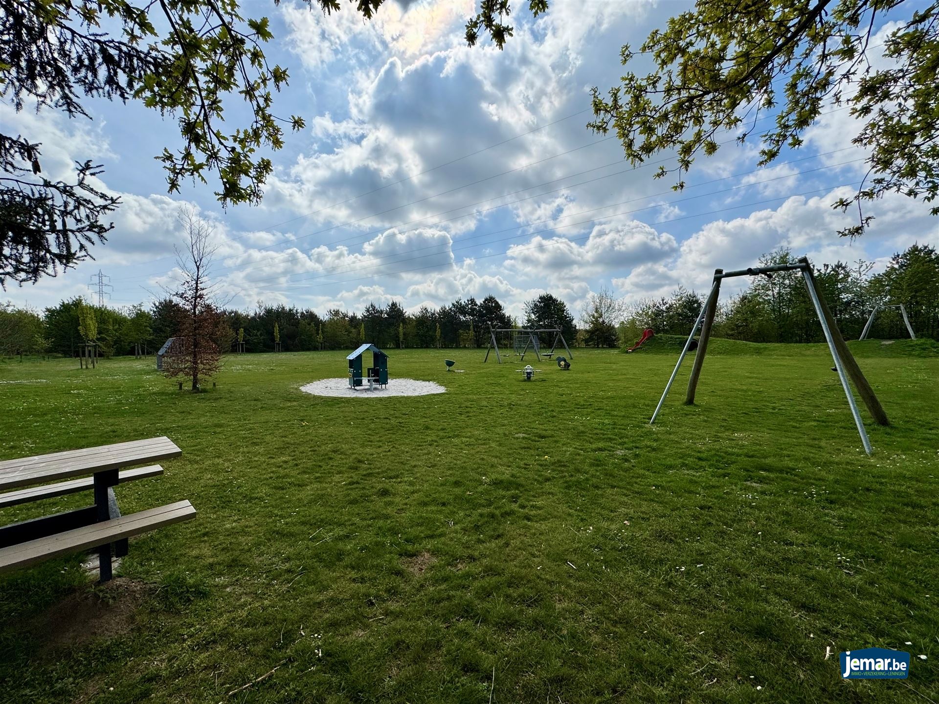 Huis foto 24