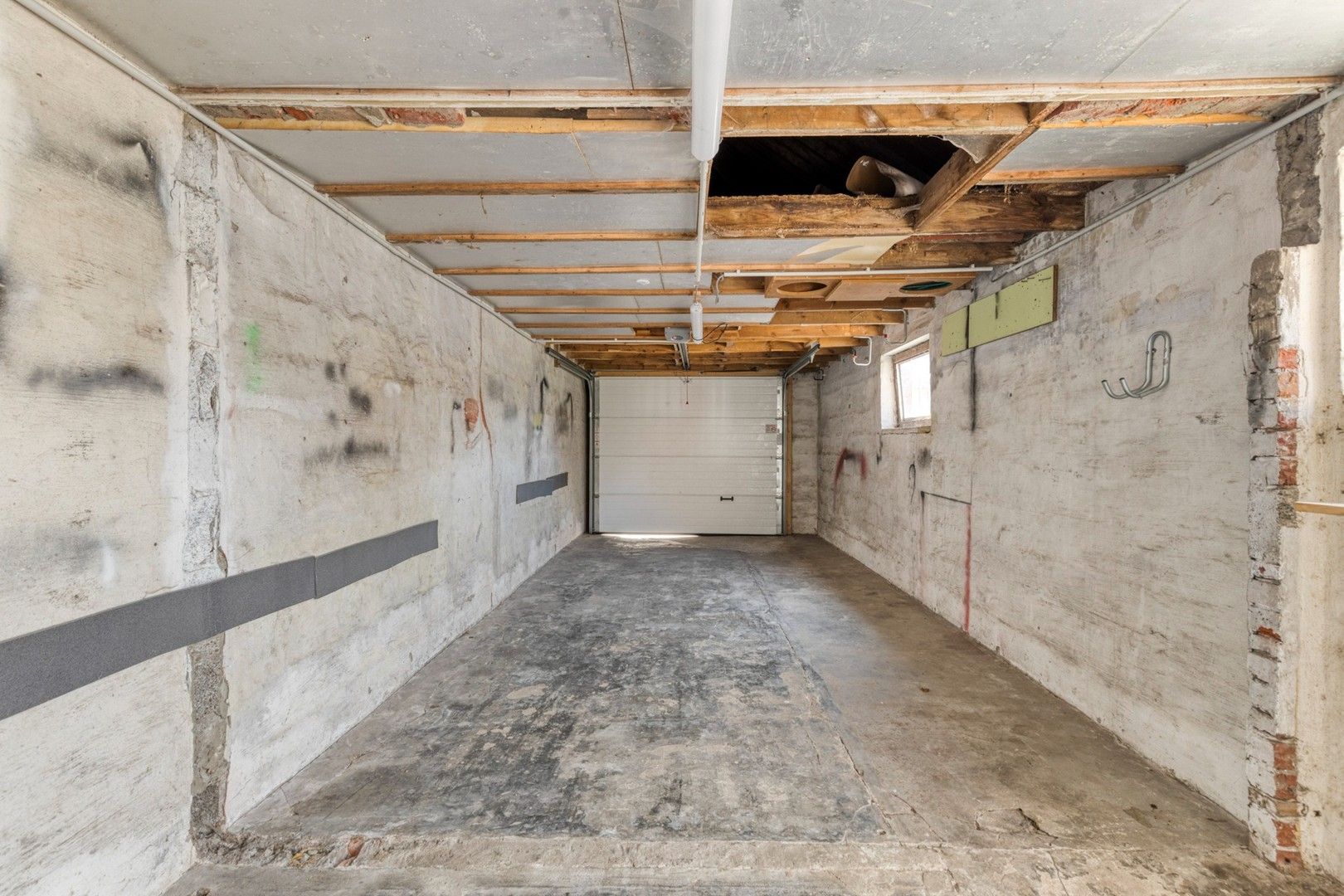 Charmante alleenstaande woning met tuin en achterliggende garage foto 15