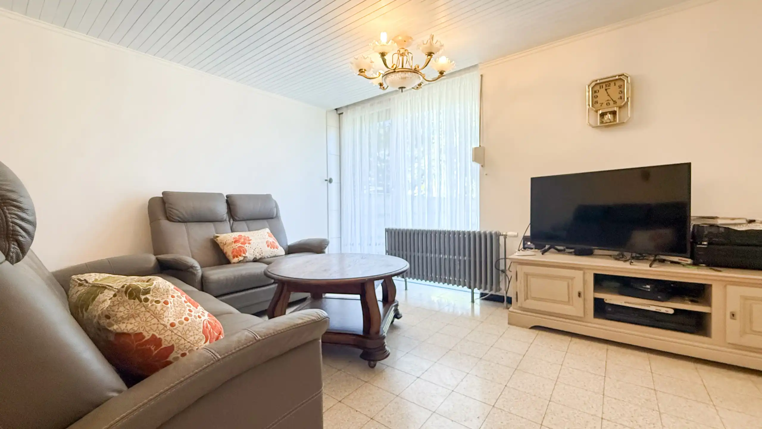 Instapklare woning met 3 slaapkamers en inpandige garage! foto 7