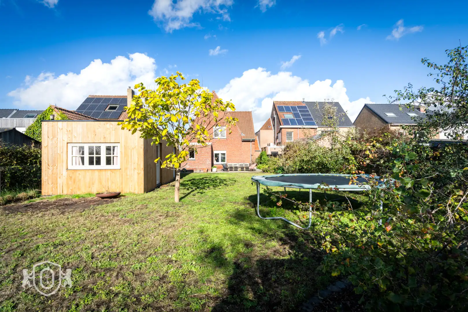 Vrijstaande 3-slpkr woning met tuin & bijgebouwen foto 28