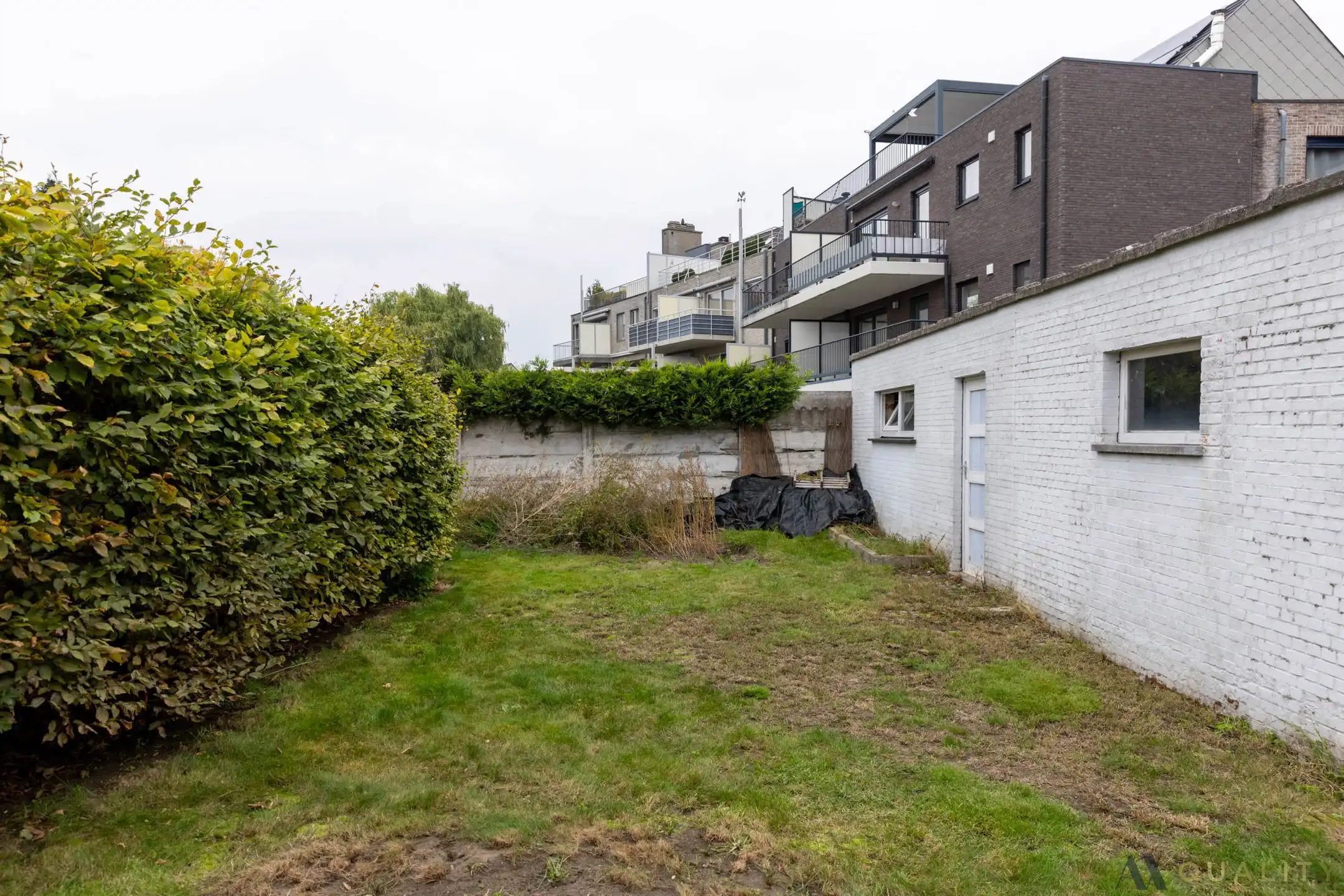 Gerenoveerde woning met mogelijkheid huren garage foto 14