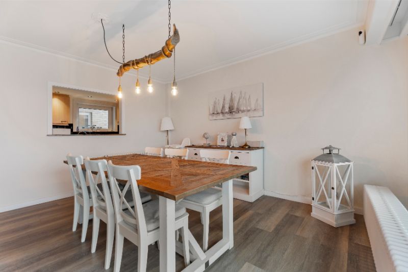 STIJLVOL EN HEDENDAAGS 3-SLAAPKAMERAPPARTMENT MET HOOGWAARDIE AFWERKING MET ZICHT OVER DE DUMONT WIJK EN ZEEZICHT foto 4