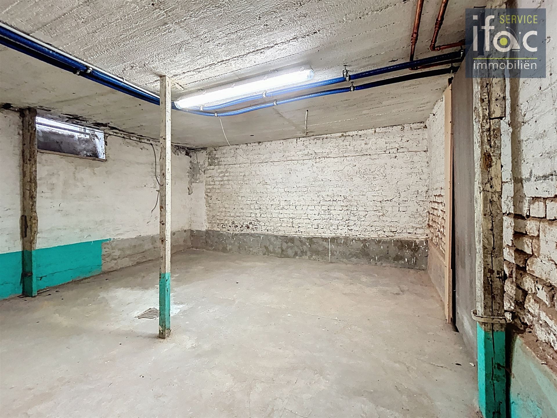 Aangename volledig gerenoveerde 1-slaapkamer duplex + bureau foto 11