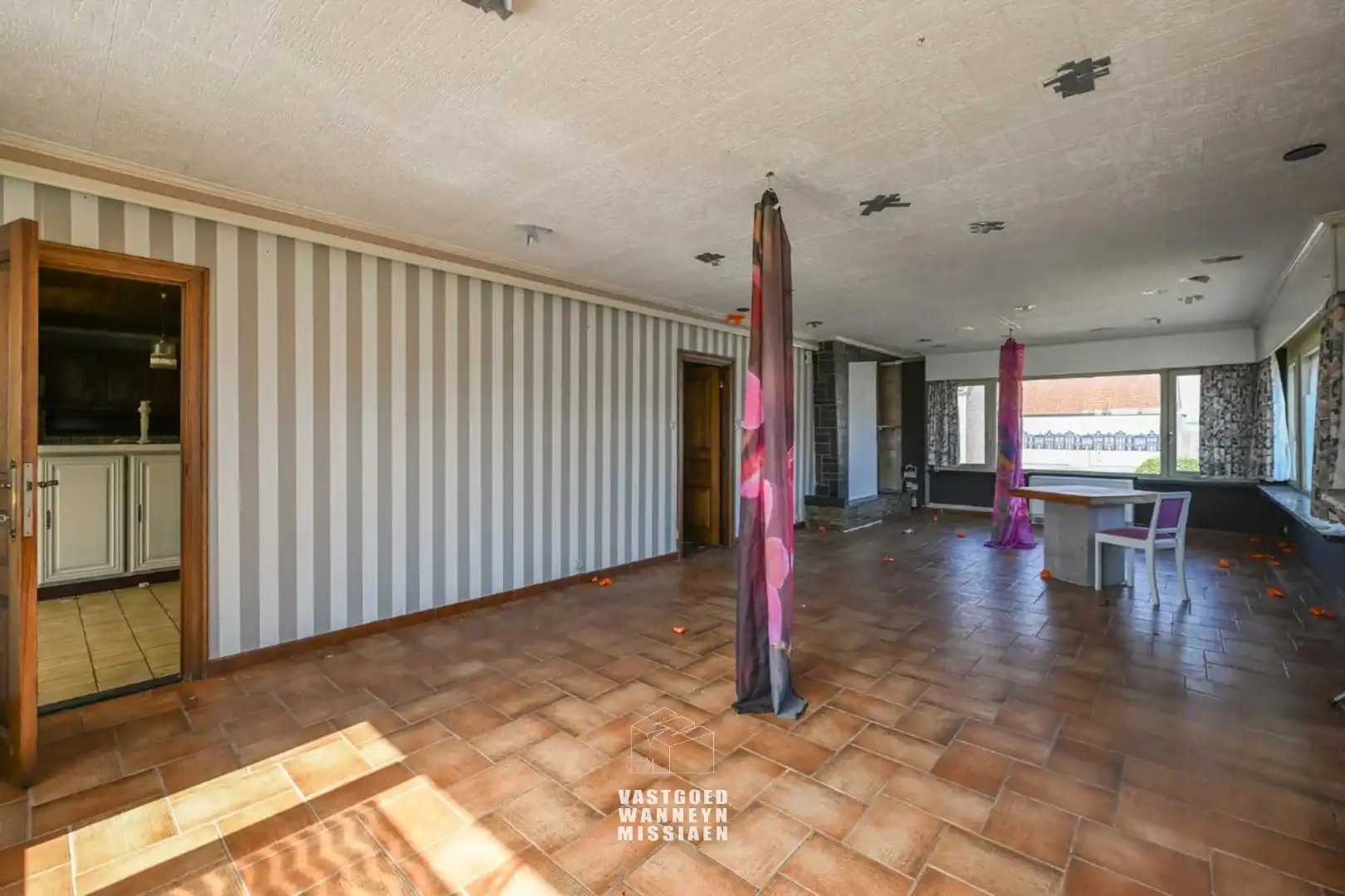 Te renoveren gelijkvloerse woning op 781m2 te centrum Wingene foto 7