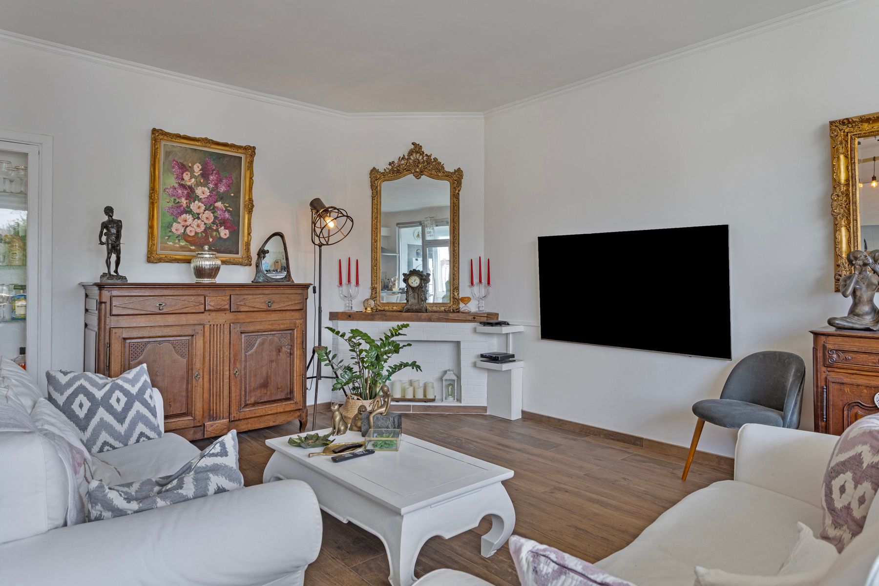 Instapklaar appartement met ruime garage en ingerichte kelderruimte te koop! foto 6