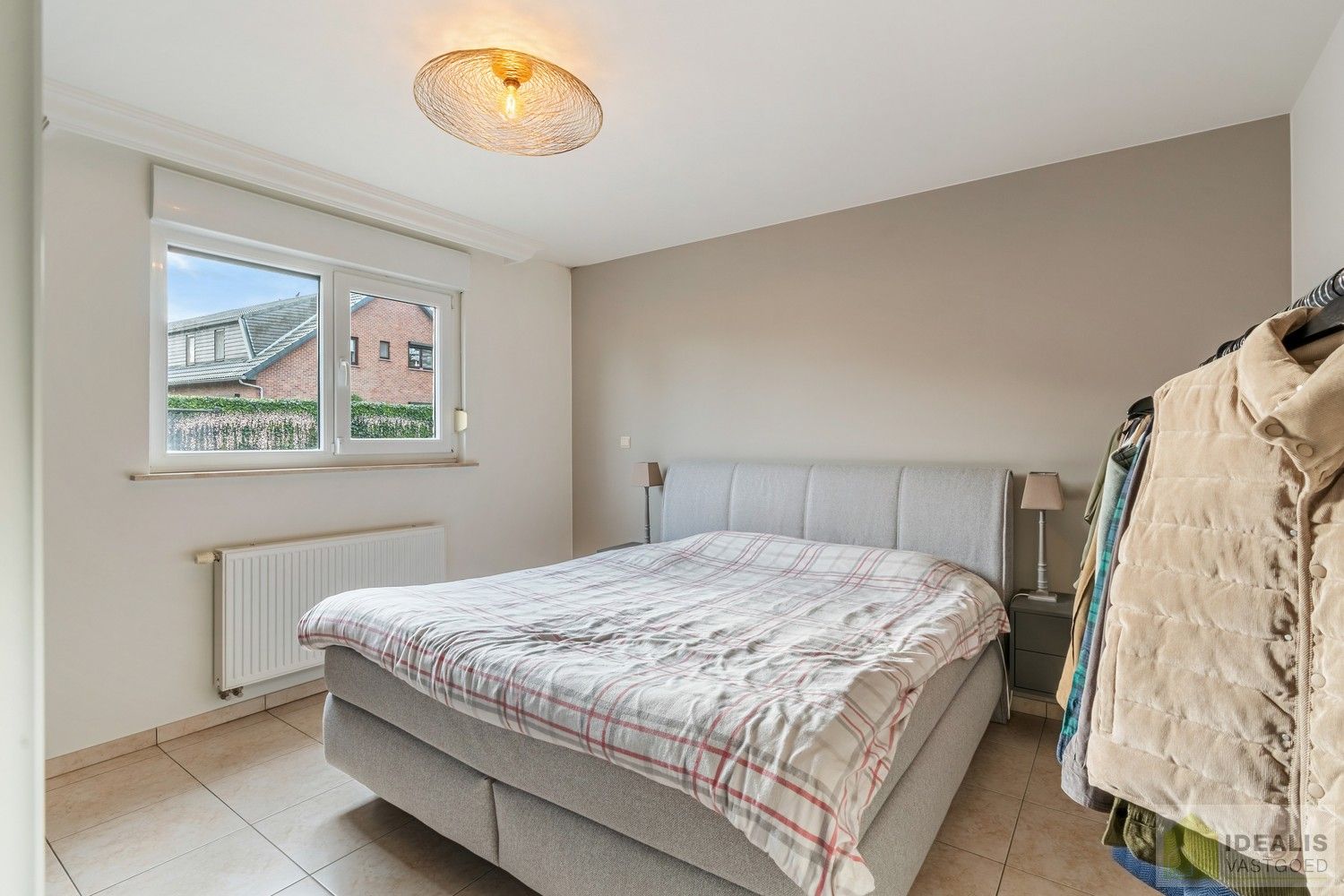 PERFECT ONDERHOUDEN GELIJKVLOERS APPARTEMENT MET MAAR LIEFST 3 SLAAPKAMERS VLAKBIJ HET BRUISENDSE CENTRUM VAN HEUSDEN-ZOLDER foto 22