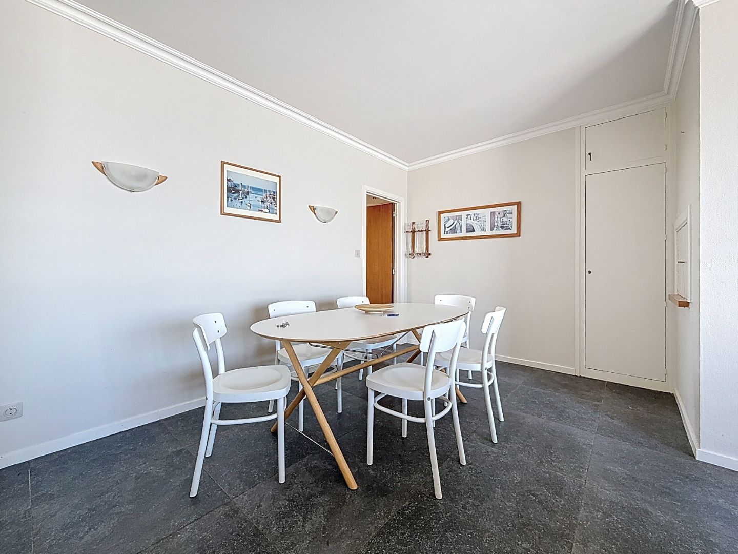 Penthouse met 2 slaapkamers met zeezicht en zicht op de pier te Nieuwpoort-Bad foto 4