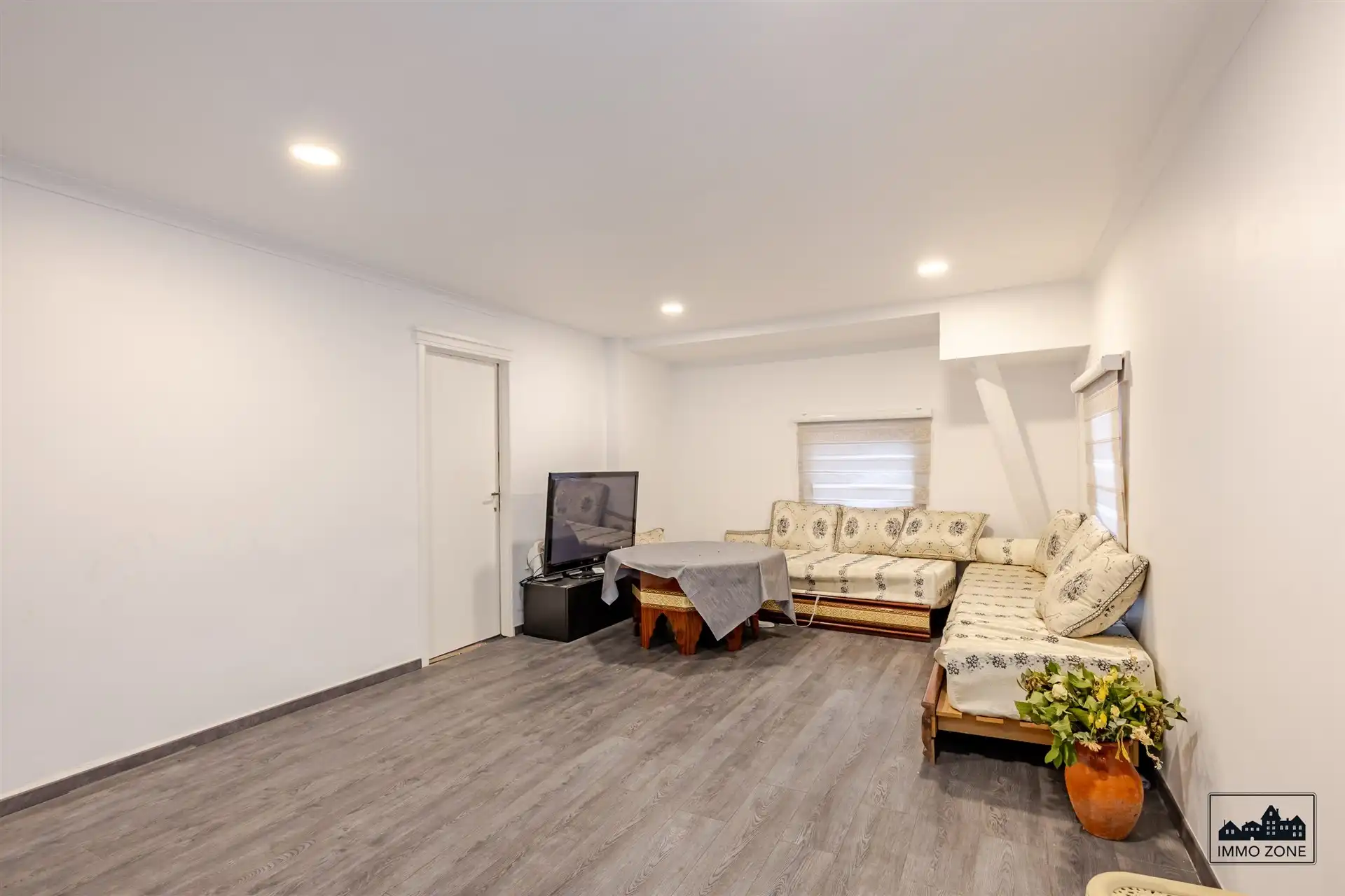 Ruime 4-Slaapkamerwoning in Temse. foto 6