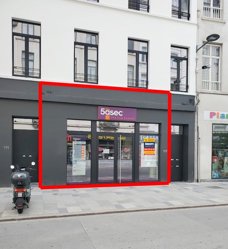 INVESTERINGSEIGENDOM CHAUSSEE D'IXELLES foto {{pictureIndex}}