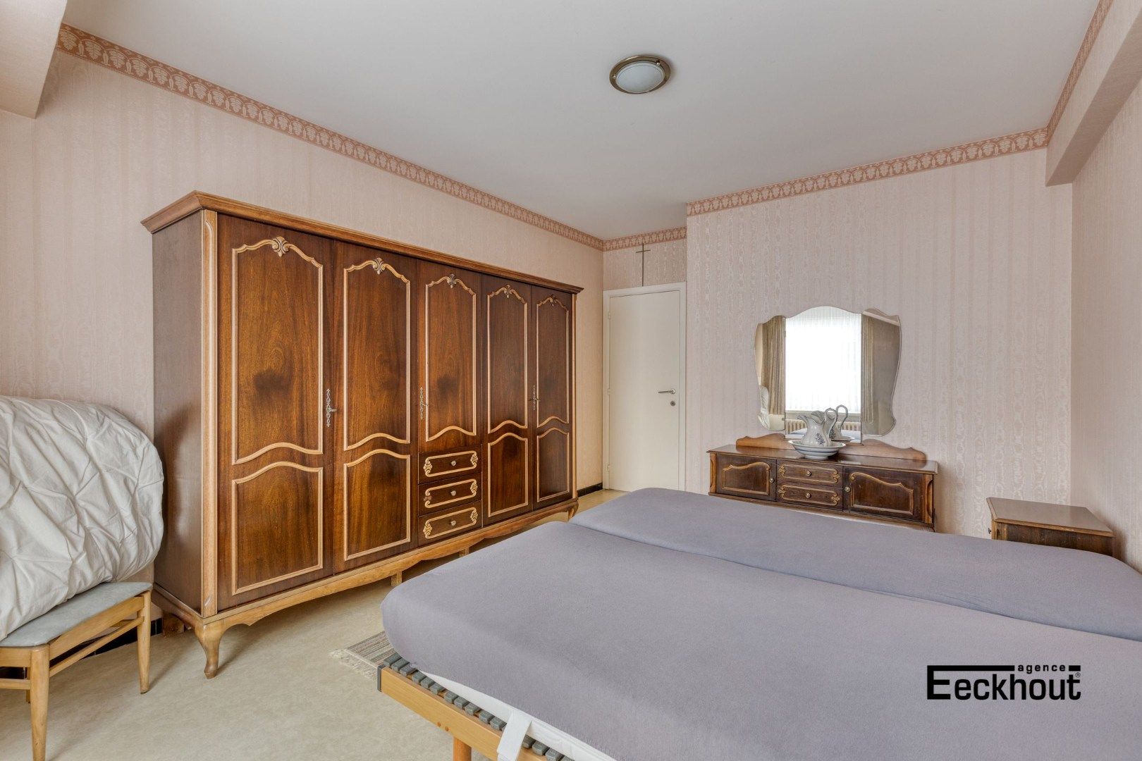 Zeer ruim hoekappartement in een rustige en brede straat op wandelafstand van het strand! foto 11