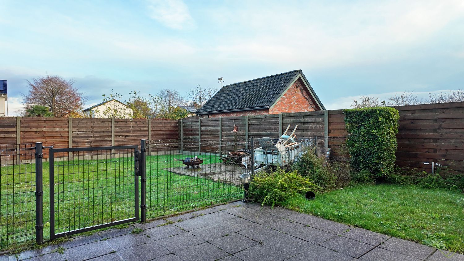 Rustig gelegen vrijstaande gezinswoning met ruime tuin in Eeklo! foto 15