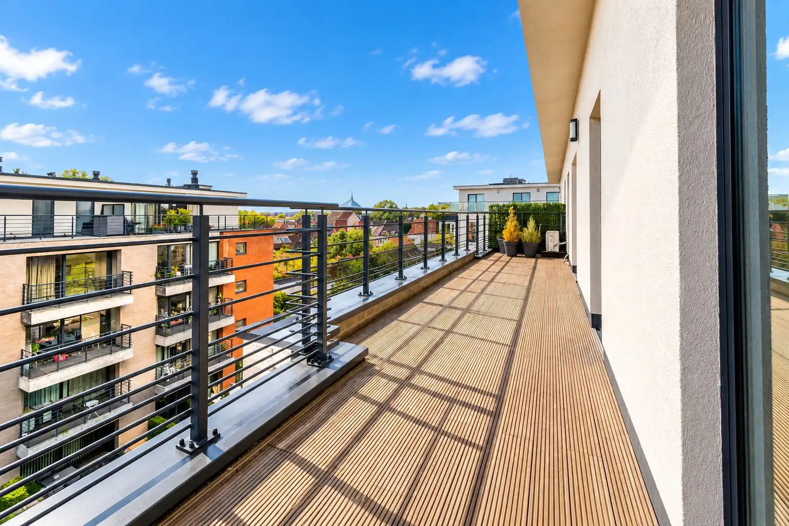 LICHTRIJKE PENTHOUSE MET 2 PANORAMISCHE TERRASSEN ! foto 13