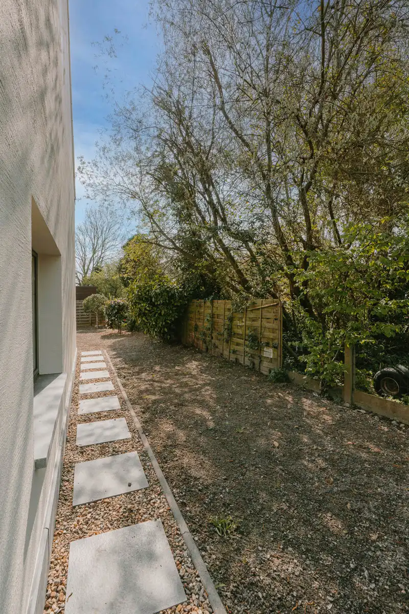 Prachtige, kwalitatief gerenoveerde villa op toplocatie foto 29