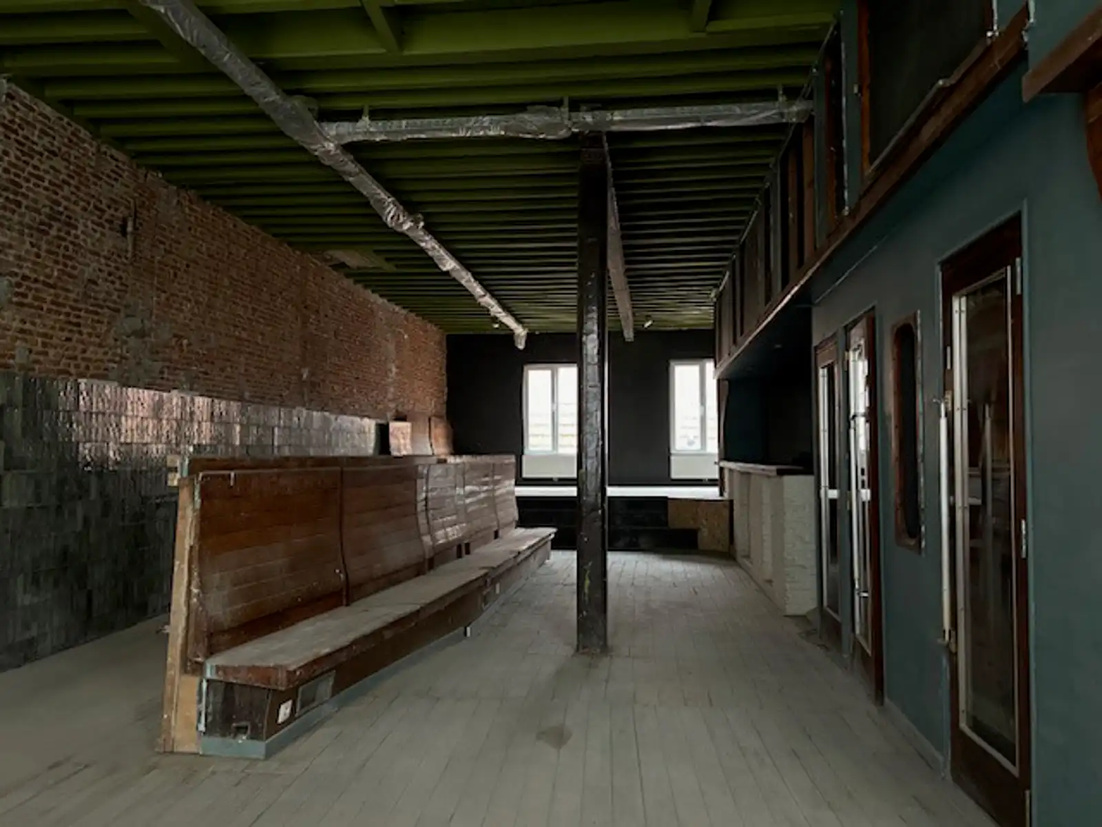 Uniek horecapand met charme te huur foto 8